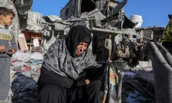 İsrail Nusayrat Mülteci Kampı'na saldırdı: 19 Filistinli şehit