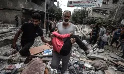 İsrail, Gazze'de yerleşim yerlerine saldırdı: En az 30 şehit!