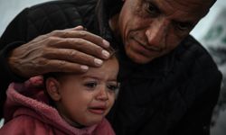 Gazzeli Suphi, İsrail saldırısında hayatını kaybeden yeğeninin emanetine gözü gibi bakıyor