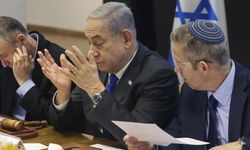 Netanyahu "grip bahanesiyle" hükümet toplantılarına katılmadı