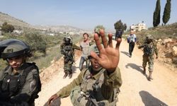 İsrail, 7 Ekim'den bu yana Batı Şeria'da 7 bin 450 kişiyi gözaltına aldı