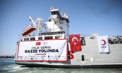 Gazze'ye insani yardım malzemesi taşıyan 7. gemi Mersin'den uğurlandı