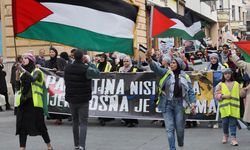 Bosna Hersek'te İsrail'in Gazze'ye yönelik saldırıları protesto edildi