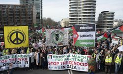 Londra'da on binlerce kişi, "Gazze'de ateşkes" çağrısıyla sokaklara indi