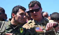 Suriye'deki ABD askerleri, PKK/YPG'liler için anma etkinliğine katıldı