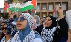 Fas'ta, İsrail'in Gazze'ye dayattığı açlığın son bulması talebiyle gösteri düzenlendi
