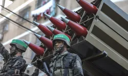 Kassam Tugayları'ndan, İsrail'in Aşdod kentine roket saldırısı