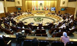 Kahire'de, Gazze'de ateşkes çabalarını görüşmek üzere Arap Bakanlar düzeyinde toplantı yapılıyor