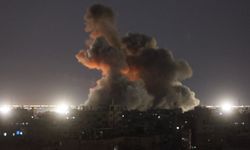 Soykırımcı İsrail, Refah'a saldırdı: Çok sayıda şehit!