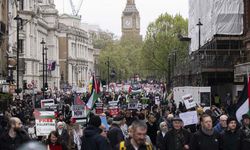 Londra'da Gazze için 12'nci kez ulusal yürüyüş düzenlendi