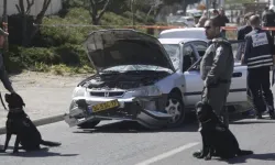 İsrail'de bir kişi aracını polislerin üzerine sürdü, 4 polis yaralandı