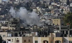 İsrail ordusu, Filistinlilerin yaşadığı bölgeye baskın yaptı: 1 şehit, 2 yaralı