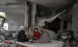 İsrail mahkemesi, Filistinli aileyi evinden zorla çıkarma kararı aldı!