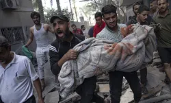 Katil İsrail ordusu Gazze kentine saldırdı: Çok sayıda şehit!