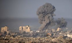 Katil İsrail, Gazze'de 100'den fazla yere hava saldırısı düzenledi