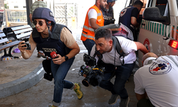 İsrail'in açtığı ateş sonucu Cenin kentinde Filistinli bir gazeteci yaralandı