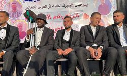 Savaşın gölgesindeki Gazze'de toplu nikah töreni düzenlendi