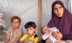 İsrail saldırılarında eşini kaybedip zor şartlarda doğum yaptı