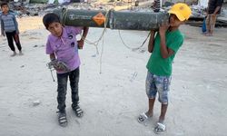 Gazze sokaklarında, ABD yapımı roket kalıntıları dikkat çekiyor