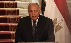 Mısır Bakanı Şukri, Gazze'de büyük insani trajedi olduğunu belirtti