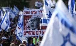 Netanyahu hükümetinin istifası ve erken seçim talebiyle gösteri düzenlendi