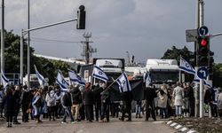 İsrailli gruplar, Gazze'ye giden insani yardım tırlarını durdurdu