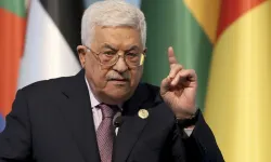 Filistin Devlet Başkanı Abbas, Arap ülkelerinden İsrail'le ilişkilerini gözden geçirmesini istedi
