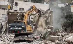 İşgalci İsrail 47 evi yıktı: Yüzlerce Filistinli bedevi evsiz kaldı!