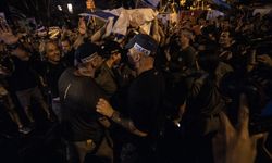 İsrail polisi Tel Aviv'deki gösteride 3 protestocuyu gözaltına aldı