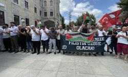 İsrail'in Gazze saldırıları İHH tarafından protesto edildi