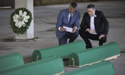 Srebrenitsa'da yarın düzenlenecek anma töreni için hazırlıklar sürüyor