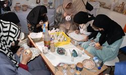 TİKA'dan Afganistan'da sanat merkezine malzeme desteği