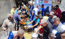 Sadakataşı Derneği Gazze'ye yardım ulaştırmayı sürdürüyor