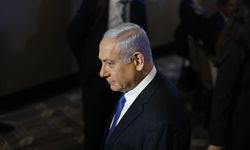 Netanyahu'nun yolsuzlukları istifaları arttırıyor