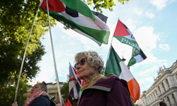 İsrail ordusunun El-Mevasi'de sivillere yönelik saldırısı Londra'da protesto edildi