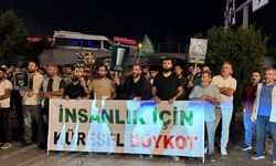 İsrail'in saldırılarına karşı Starbucks önündeki protestolar sürüyor