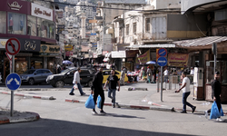 Soykırımcı İsrail, Nablus kentini "büyük bir hapishaneye" dönüştürdü