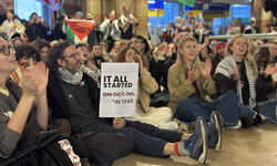 Gazze'de bir yıldır süren soykırım, Hollanda'da protesto edildi