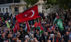 İstanbul'da Filistin İnisiyatifi'nden İsrail'i protesto yürüyüşü