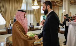 Katar ve Suudi Arabistan’dan Suriye’deki kamu çalışanlarına 3 aylık mali destek