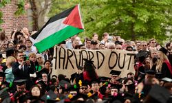 Trump yönetimi, Harvard'a antisemitizm suçlamasıyla fon kesme tehdidinde bulundu