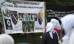 Bosna Hersek'teki kurşuna dizilerek öldürülen 6 Srebrenitsalı genç anıldı