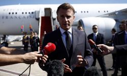 Macron: Fransa nükleer cephaneliğini artıracak