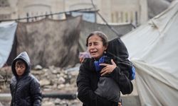 Gazze'de eğitim soykırımı: Okulların %90'ı yıkıldı