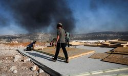 Batı Şeria'da gaspçı İsrailliler Filistinlilerin araçlarına saldırdı