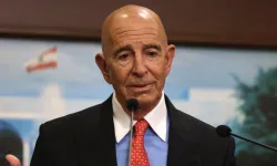 Epstein'ın Barrack'a mesajı: Çocukla fotoğraf gönder, güldür beni