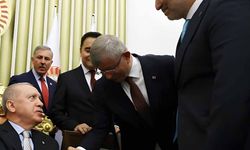 Davutoğlu'ndan sağda birlik mesajı: 4 parti birleşebilir