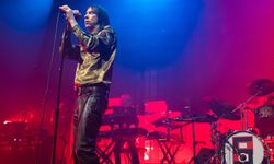 Primal Scream konserinde Gazze görüntüleri şikayet edildi