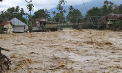 Endonezya'da sel felaketi: Can kaybı 442'ye yükseldi
