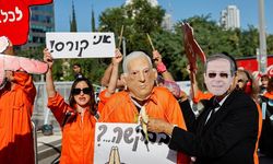 Kudüs'te tansiyon yüksek: Halk, Netanyahu'nun affına karşı ayakta